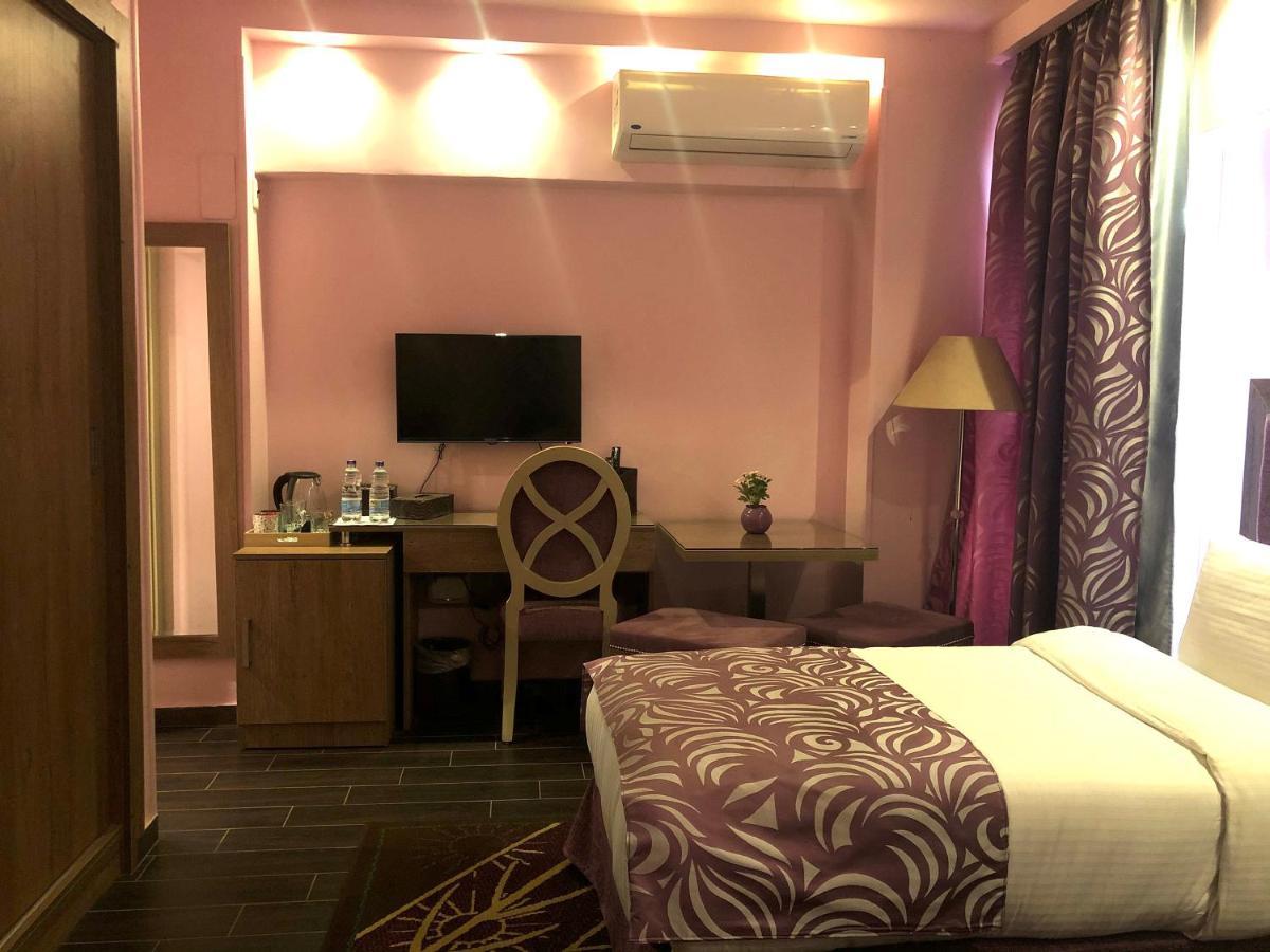 Santana Hotel Cairo Giza Buitenkant foto