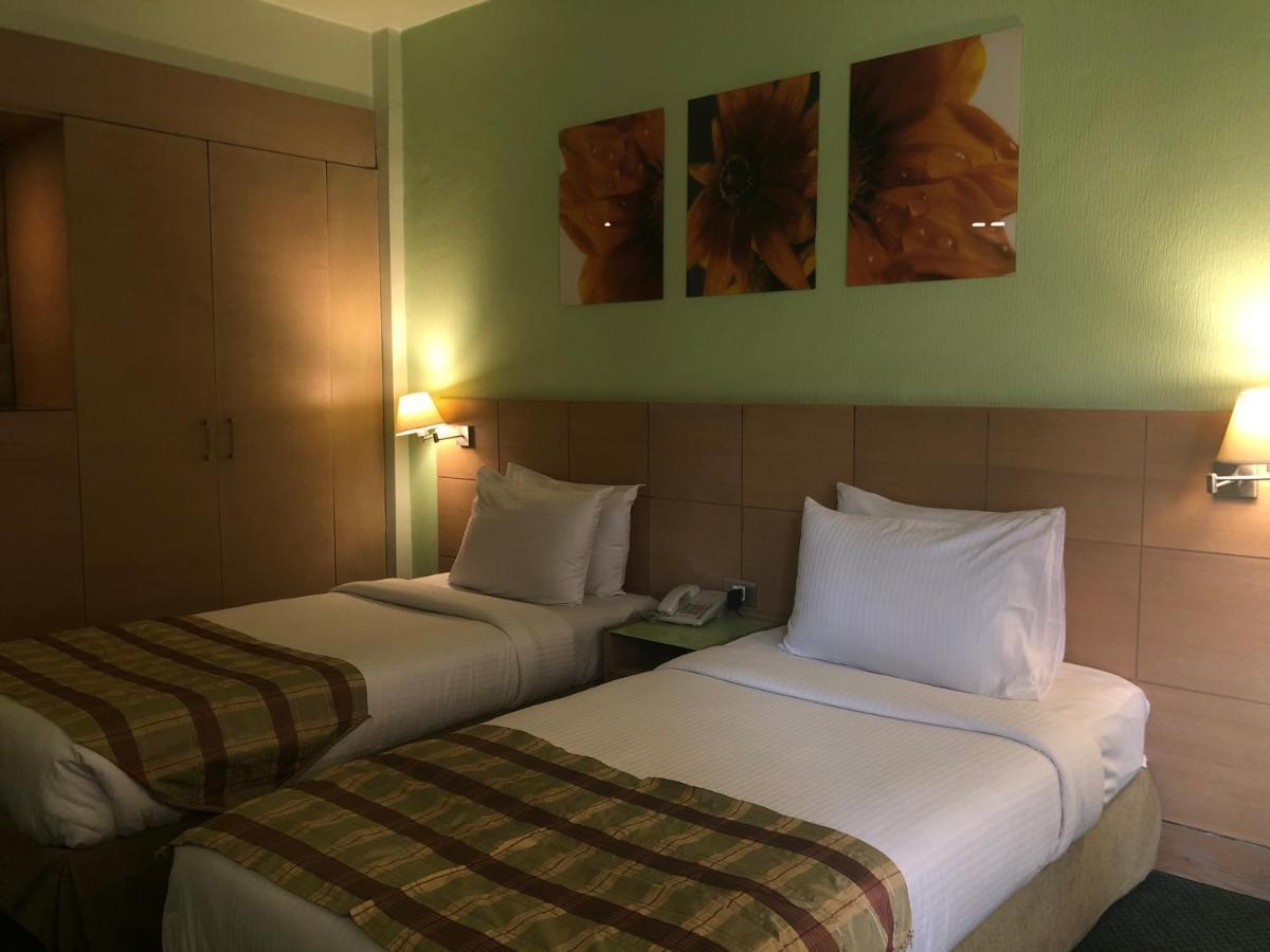 Santana Hotel Cairo Giza Buitenkant foto